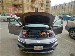 هیۆندای ئەلەنترا